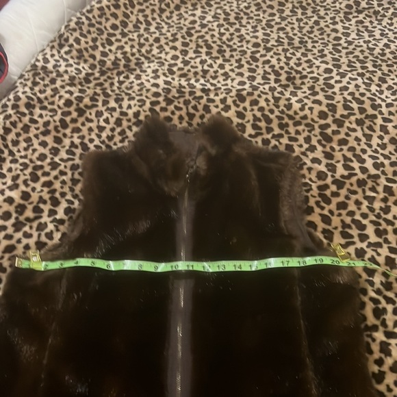 Old Navy Reversible Fur Vest Large - Picture 10 of 13